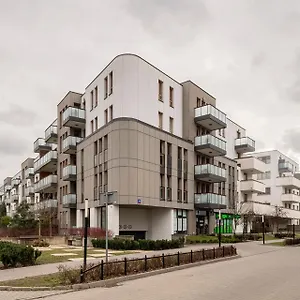 - Aparts Wilanow Ledochowska Apartment